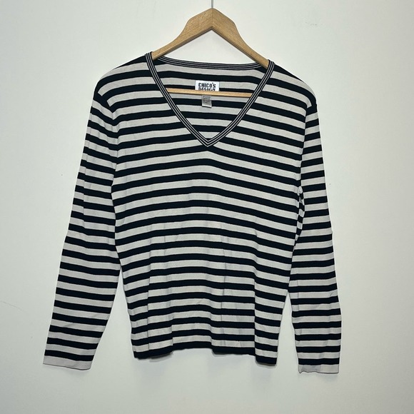 Chico's Design V Neck Sweater Top Medium - Picture 1 of 4